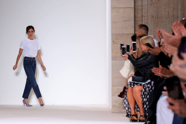 REUTERS/Andrew Kelly/File Photo Victoria Beckham fundou sua marca homônima em 2008