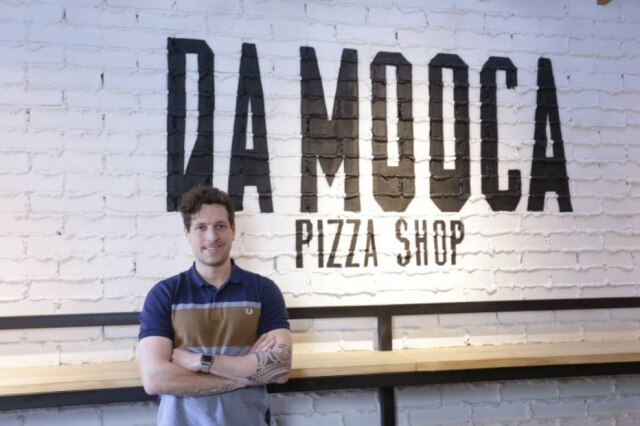 Da Mocca|Divulgação O chef Fellipe Zanuto, que já faz pizzas ao estilo napolitano n'Apizza da Mooca