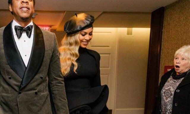 Instagram/@beyonce Após ver foto viralizar, Susan Monaghan falou sobre como foi encontrar a cantora Beyoncé e seu marido Jay-Z em um quarto de hotel