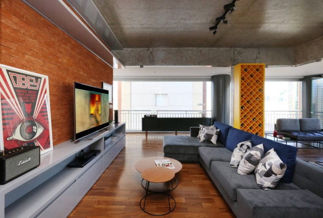 Escritório VG Arquitetura/Divulgação O tamanho da TV ideal varia conforme o espaço disponível.