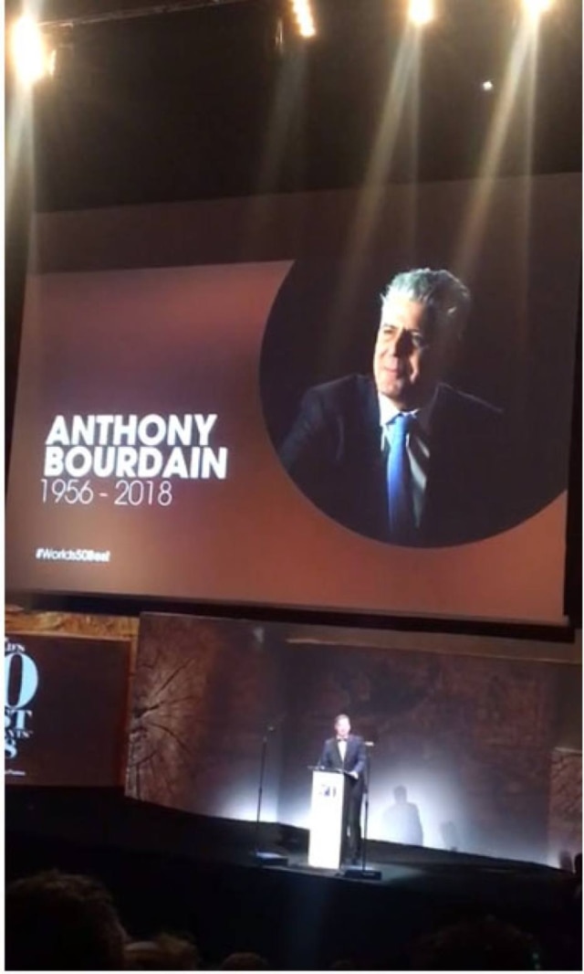 Anthony Bourdain, morto no início de junho, foi homenageado.