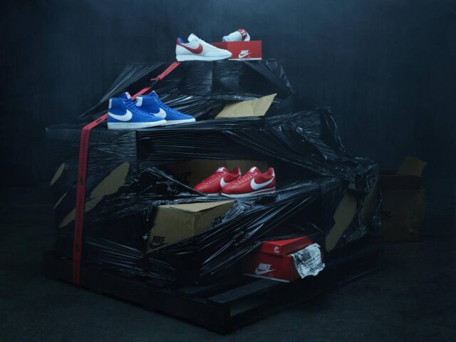 Nike/Divulgação Tênis, moletons e camisetas retrô fazem parte da coleção de 'Stranger Things' da Nike.