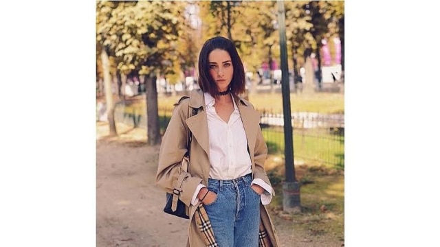 Reprodução Instagram/ Eduardo Bravin A top brasileira Cris Herrmann foi uma das que adotou o corte de jeans