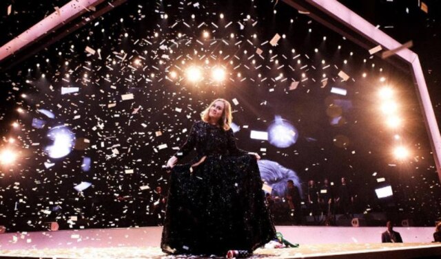 Reprodução / Instagram Cantora reclamou de fã durante apresentação