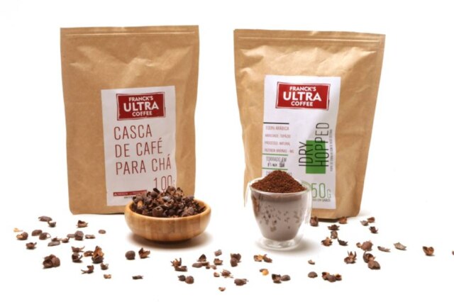 Nilton Fukuda|Estadão Produtos. Casca de café para infusão e pó de café maturado em lúpulo