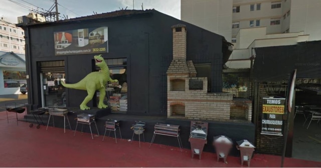 Reprodução Estátua de dinossauro era ponto de referência em Ribeirão Preto