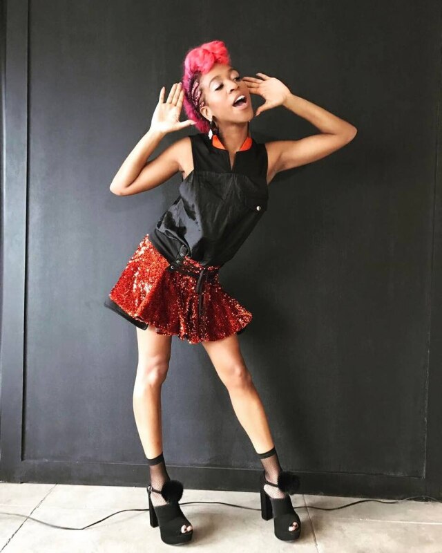 Instagram: @karolconka A rapper curitibana Karol Conka agitou o público na 21ª edição do Cultura Inglesa Festival