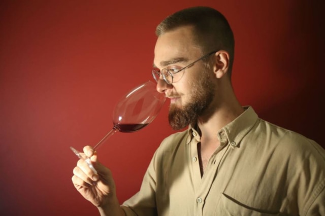 JF Diório|Estadão Da diplomacia. O sommelier Bruno Bertoli