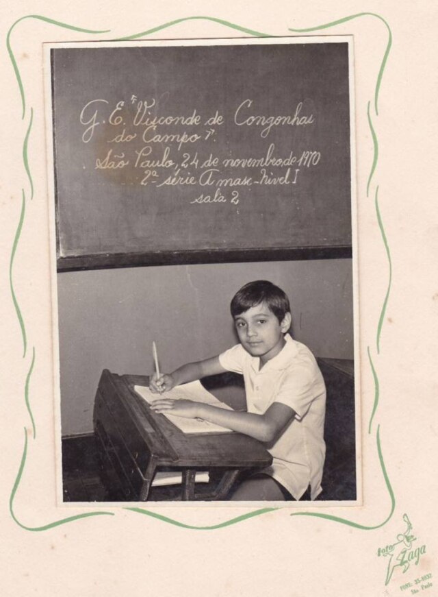 Arquivo pessoal/Cedida por Luciana Lima Domingos Montagner quando estudou na Escola Estadual Visconde de Congonhas do Campo, no bairro Tatuapé.