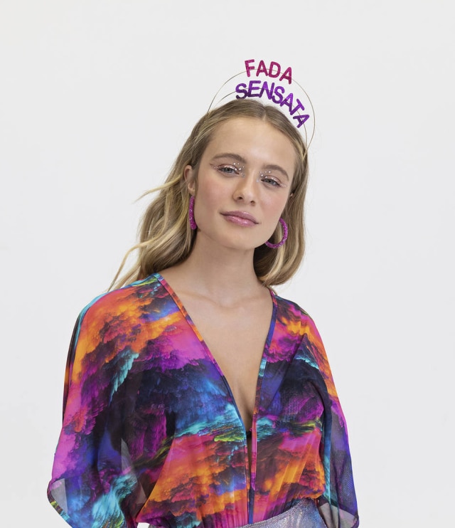 Fantasias em grupo, tiaras e ombreiras são apostas do carnaval 2020