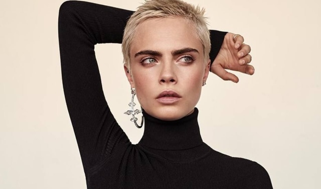 Instagram / @caradelevingne A atriz e modelo Cara Delevingne