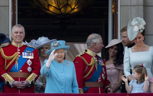 EFE/EPA/STRINGER Parte da família real britânica.