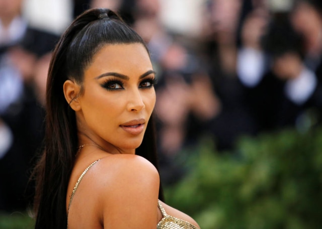 Eduardo Munoz/Reuters Kim Kardashian convive com psoríase há oito anos.