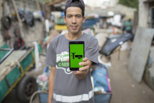 Cataki/Sublimephoto.com.br App Cataki ajuda catadores de materis recicláveis e também o meio ambiente