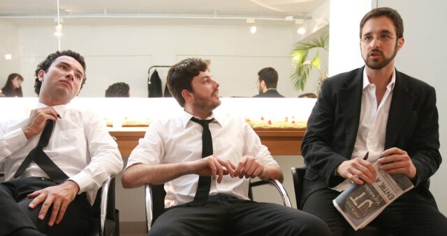 Nilton Fukuda / Estadão Marco Luque, Danilo Gentili e Rafinha Bastos nos bastidores de gravação do 'CQC' em outubro de 2008.