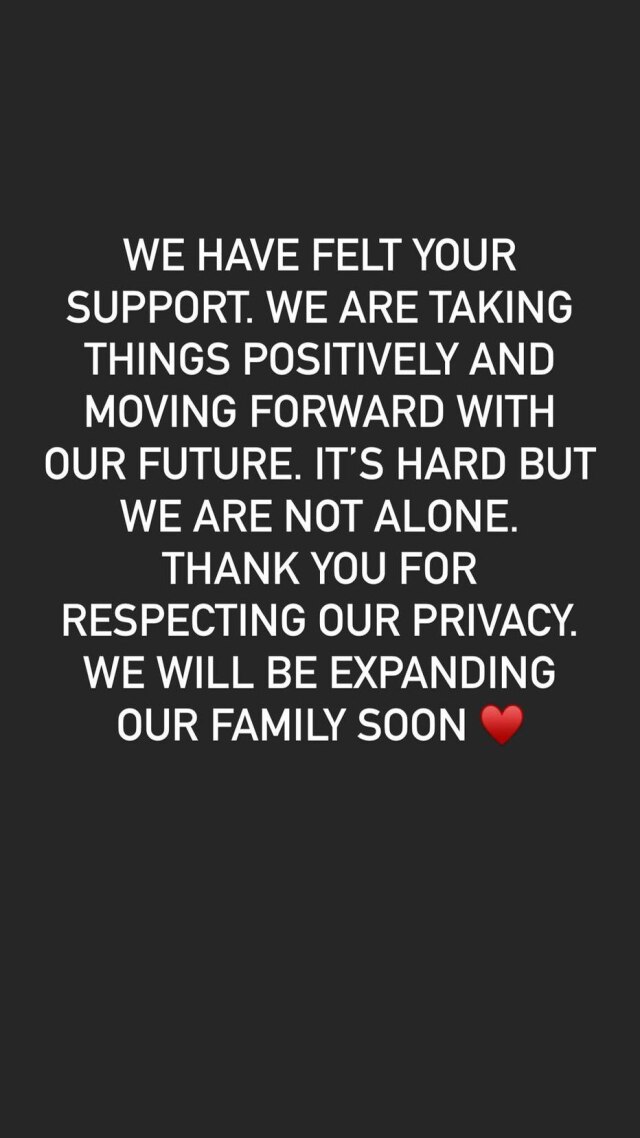 Instagram/Stories/@samasghari Nos Stories de seu perfil, Sam Asghari disse que por mais difícil que esteja sendo o momento, ele e Britney Spears não estão sozinhos e estão "pensando positivamente".