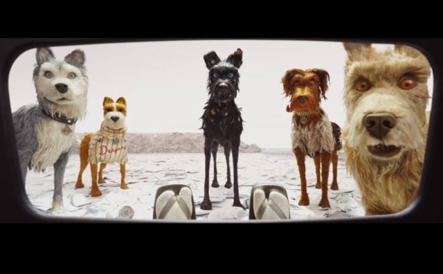 Reprodução de 'Isle of Dogs' (2018) / 20th Century Fox Boa parte dos personagens de 'Isle of Dogs' são cachorros