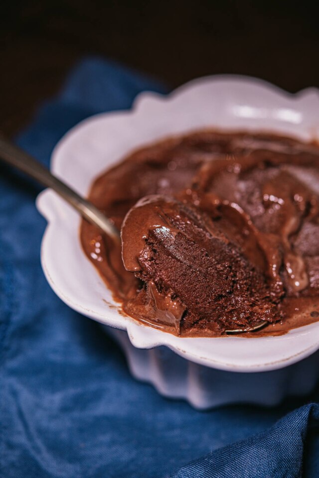 Ana Bacellar Sorvete de chocolate da chef Heloisa Bacellar.