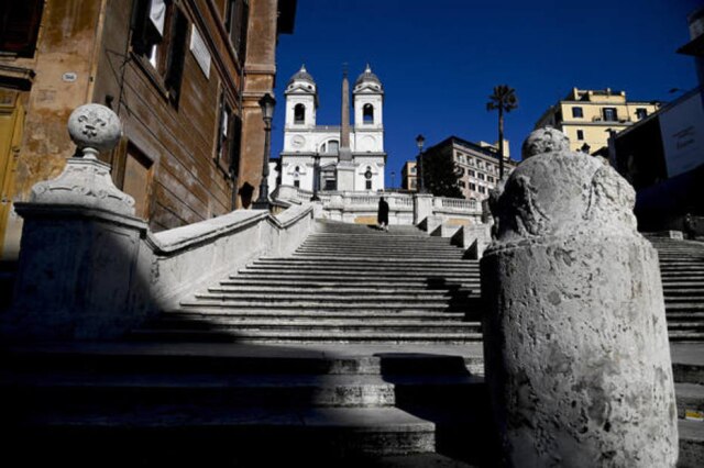 ANSA Escadaria da Piazza di Spagna, no centro histórico de Roma.