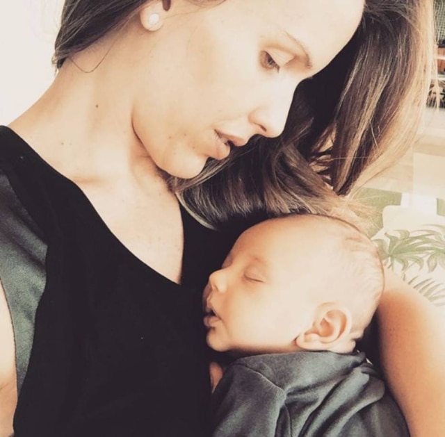 Reprodução/Instagram Apresentadora do 'Bem Estar' ficou sete meses de licença-maternidade após o nascimento do filho João.