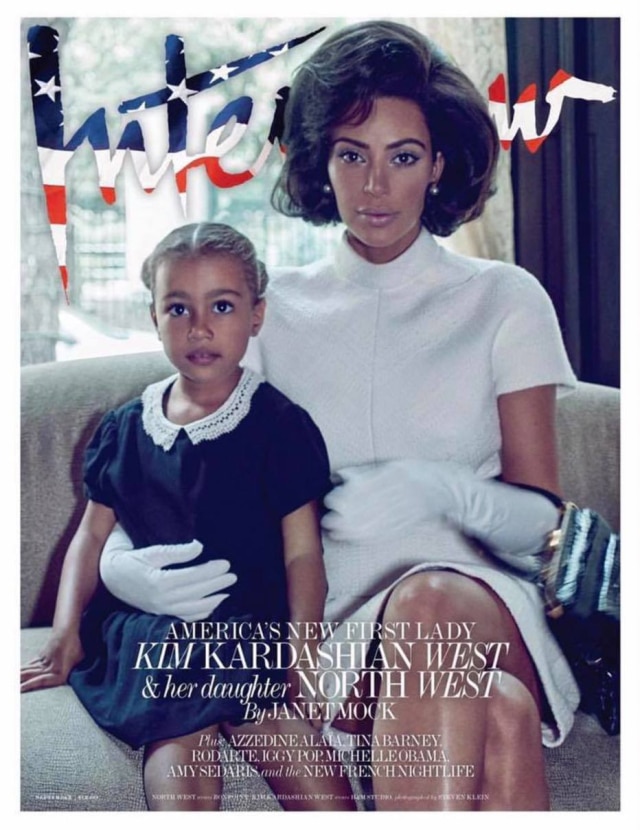 Twitter/ @kimkardashian Kim Kardashian e sua filha, North West, na capa da revista norte-americana Interview