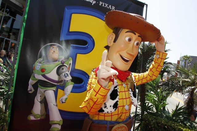 Danny Moloshok/Reuters Bud Luckey, responsável por criar o personagem Woody, de 'Toy Story', morreu aos 83 anos