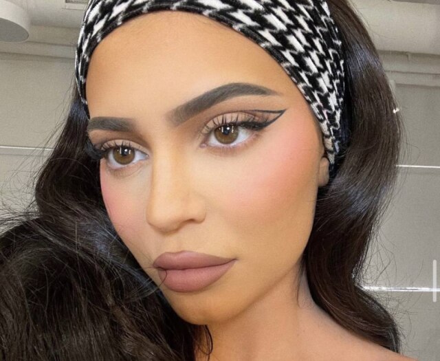 Instagram/@kyliejenner A bilionária Kylie Jenner conquista 300 milhões de seguidores no Instagram
