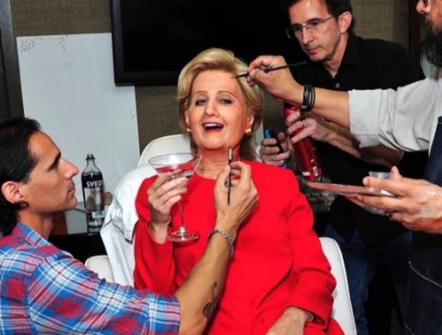 Reprodução/Instagram Katy Perry se fantasiou de Hillary Clinton no Halloween.
