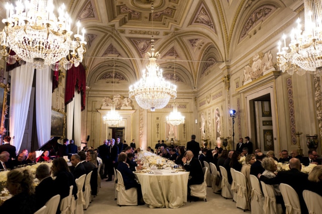 Clara Vannucci/The New York Times Jantar de Stefano Ricci no Palazzo Pitti, durante a Pitti Uomo, em Florença.