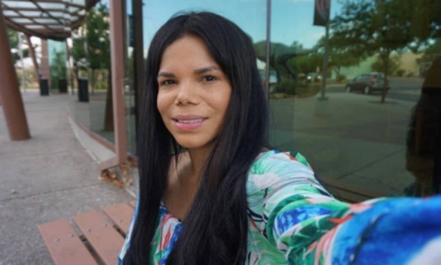 Acervo Pessoal Day McCarthy queimou a Bíblia em novo vídeo que circula nas redes sociais