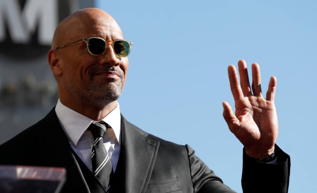 Mario Anzuoni/Reuters O ator Dwayne Johnson vai protagonizar e produzir novo reality show da NBC sobre pessoas comuns em situações de esportes de alto rendimento