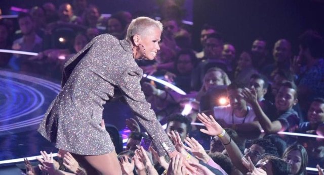 Blad Meneghel Xuxa Meneghel resolveu raspar a cabeça para estrear novo reality show, o 'The Four Brasil', e se sente bem com sua aparência.