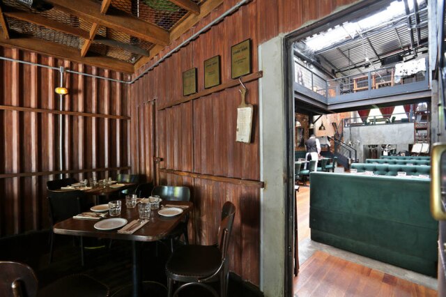 Helvio Romero/Estadão Uma vez no salão do Salumeria, procure a porta de ferro para acessar o Giulietta.