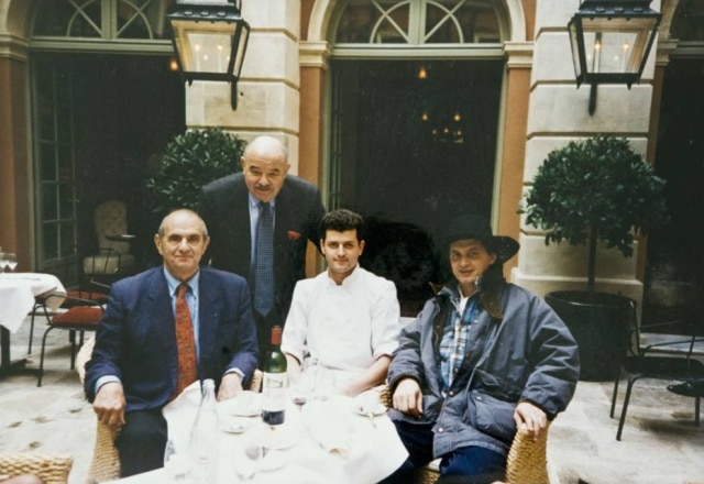 Zeca Wittner|Estadão Arquivo. Bocuse ao lado de Pierre, Pascal e Marc Veyrat