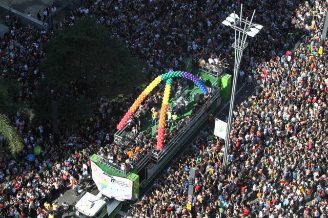 Rafael Arbex/Estadão Parada do Orgulho LGBT de São Paulo, que começou na Avenida Paulista e terminou no Vale do Anhagabaú.