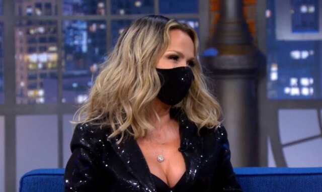 Reprodução de 'The Noite' (2020) / SBT Eliana
