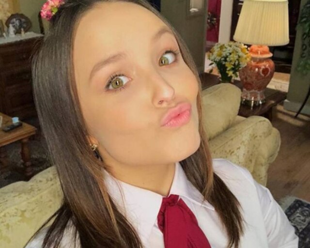 Instagram/@larissamanoela Larissa Manoela.