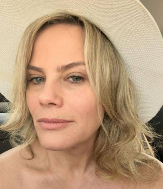 Instagram/@mariacandidatv Apresentadora tem um programa na TV Aparecida.