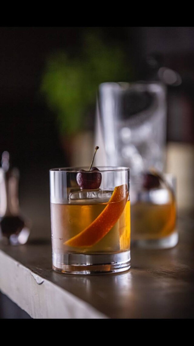 Mario Rodrigues Old Fashioned, um dos clássicos na carta do Grog.