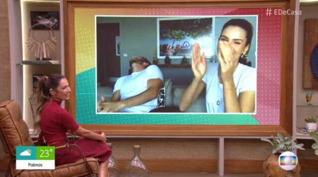 Reprodução de 'É de Casa' (2020) / Globo Klebber Toledo e Camila Queiroz com Patricia Poeta no 'É de Casa'