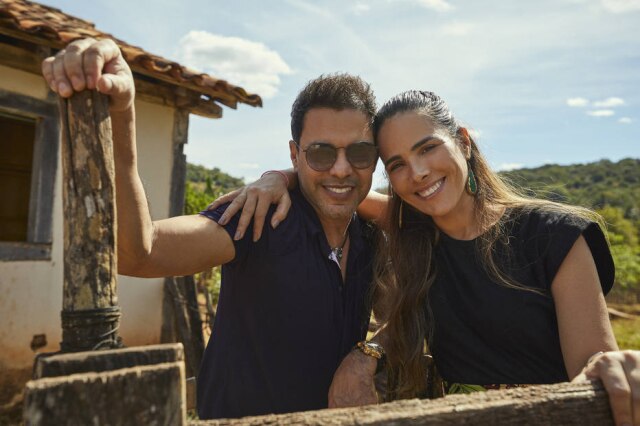 Mauricio Santana/Netflix Zezé di Camargo e a filha Wanessa