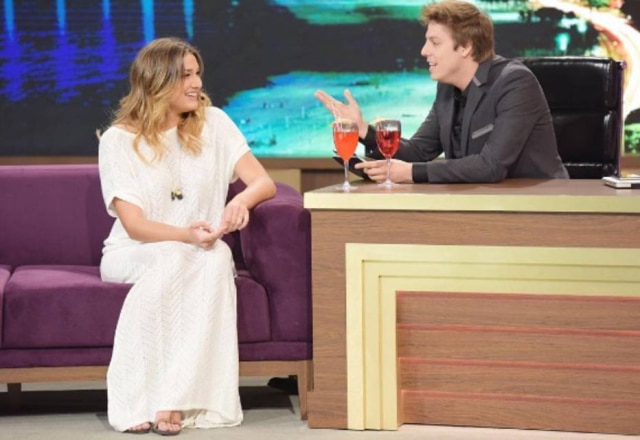 Reprodução/Instagram Sasha Meneghel dá entrevista na estreia do Programa do Porchat
