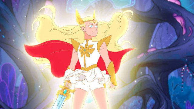 Netflix/Divulgação O novo visual da princesa Adora, que se transforma em She-Ra graças ao poder de uma espada mágica