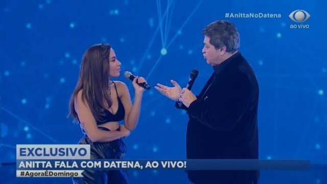 Reprodução de cena do programa 'Agora é Domingo'/Band A cantora Anitta foi surpreendido após pediro de Datena para cantar sua nova música durante participação no programa 'Agora é Domingo'