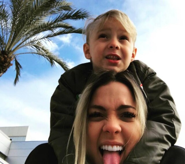 https://www.instagram.com/candantas/ Carol e seu filho com Neymar, Davi Lucca