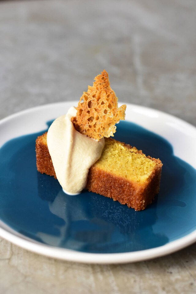 Morena Caymmi Fitó. A chef Cafira Foz criou um bolo de milho molhado com sorvete de leite queimado com mel e tuille de mel exclusivamente para o festival