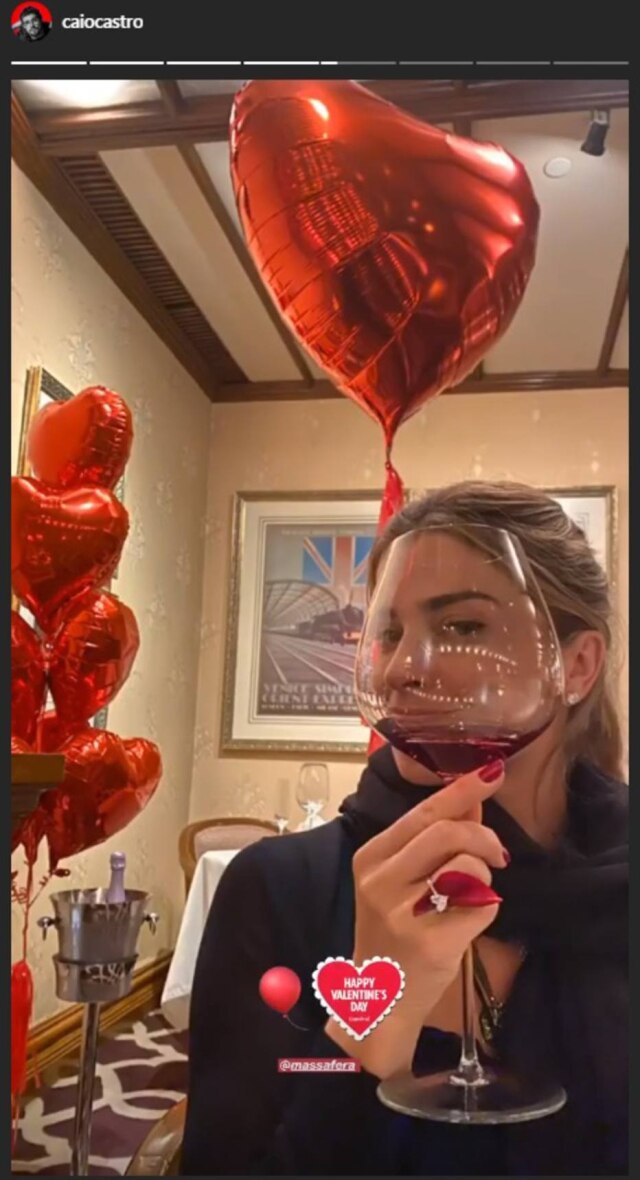 Instagram / @caiocastro Story em homenagem a Grazi Massafera publicado no Instagram de Caio Castro no Valentine's Day.
