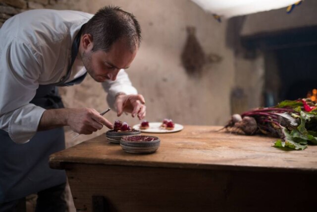 Divulgação A terceira temporada é toda dedicada a chefs franceses, como Alexandre Couillon.