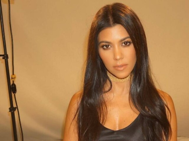 Reprodução/Instagram Kourtney saiu em defesa de sua irmã, Kim, na polêmica com Taylor Swift.
