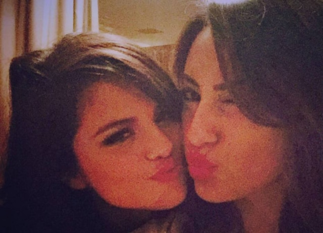 Instagram / @franciaraisa Selena Gomez e Francia Raísa são amigas desde 2008